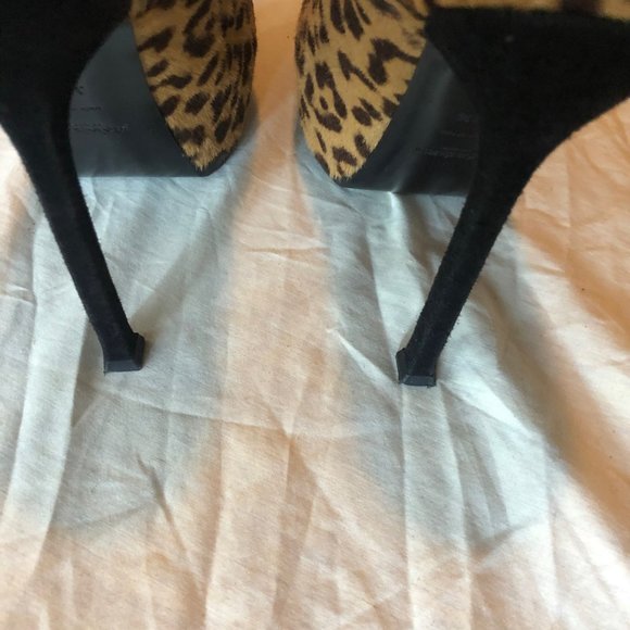 YVES SAINT LAURENT Leopard Print Pony Hair Heels - Picture 5 of 6